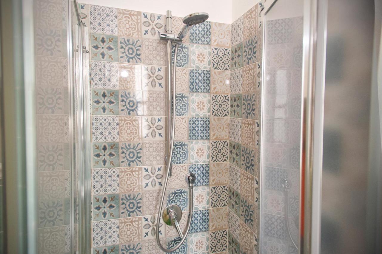 Holiday Room Sa Tebia Oristano Exterior photo